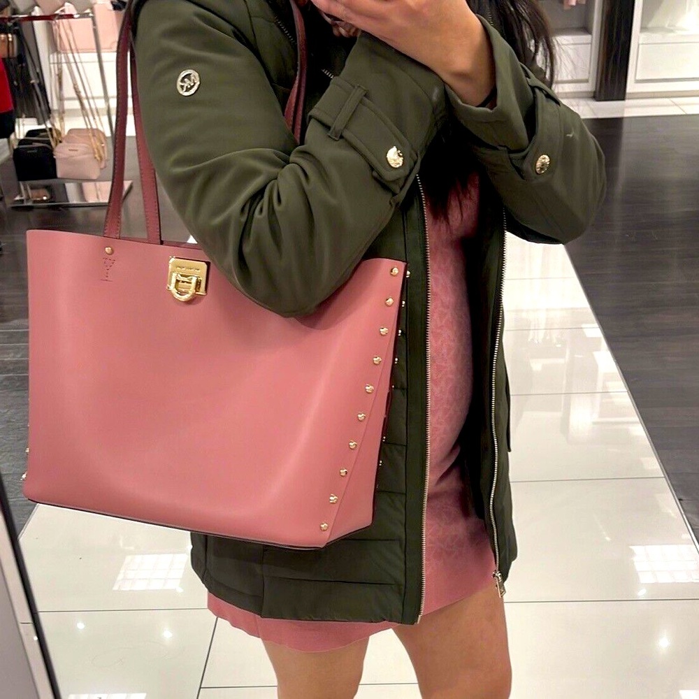 MK MICHAEL KORS GOLD STUD TEIM TOTE 👜